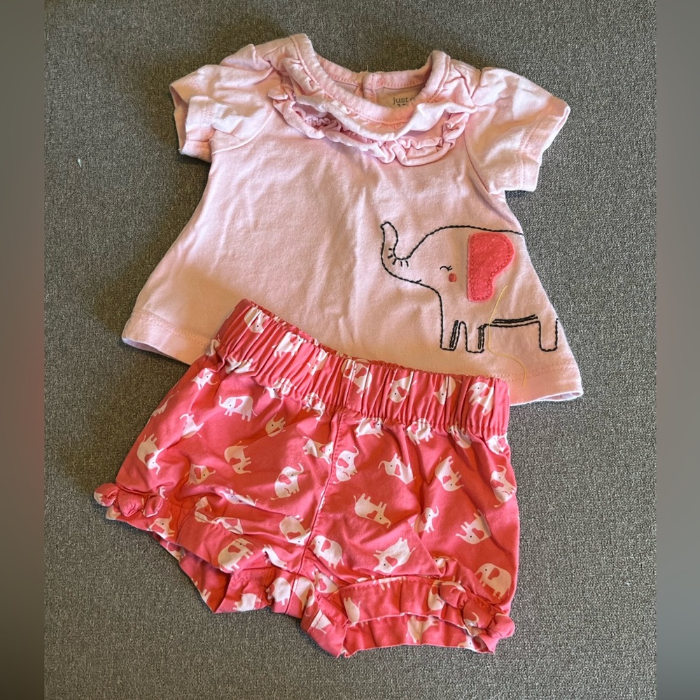 Carter’s Newborn Girl's Pink Elephant Summer Shirt and Short Summer Set